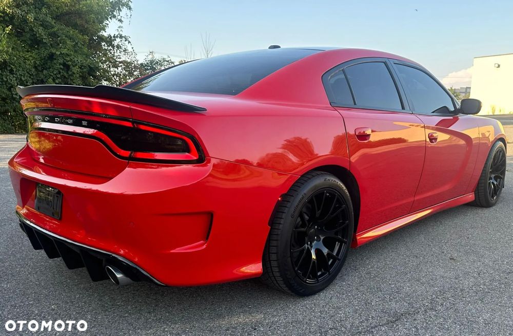 Dodge Charger 6.4 Scat Pack Widebody - 4