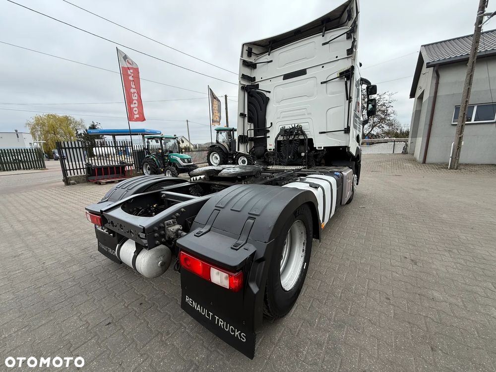 Renault T440 - 5