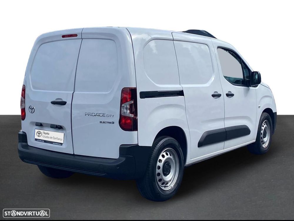 Toyota Proace - 13
