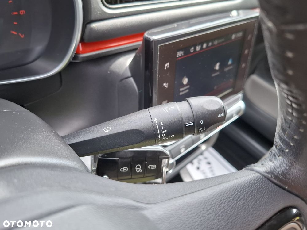 Citroën C3 Pure Tech (VTi) 82 Exclusive - 27