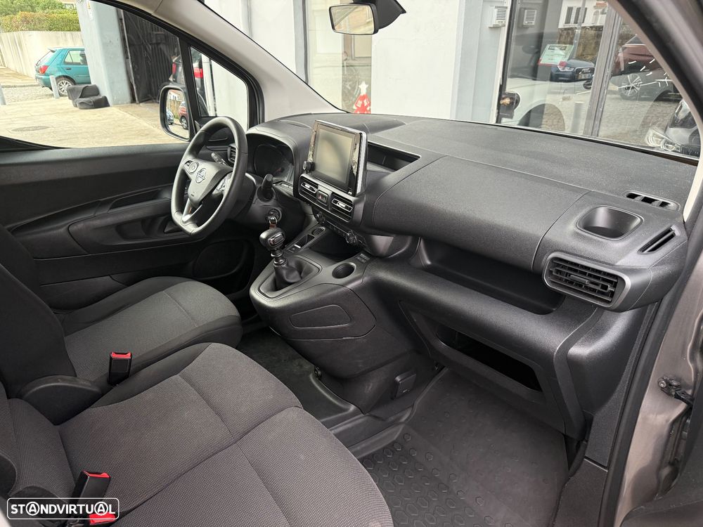 Opel Combo 1.5 CDTi IVA DEDUTÍVEL - 16