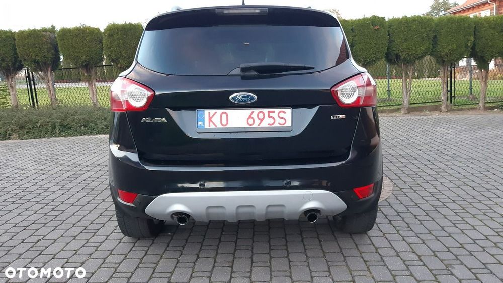 Ford Kuga 2.0 TDCi 2x4 Titanium - 25