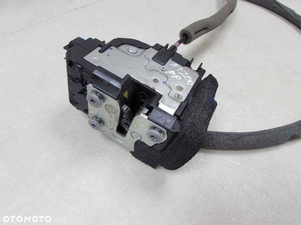 NISSAN NV200 09-21 ZAMEK DRZWI PRAWY PRZOD - 2