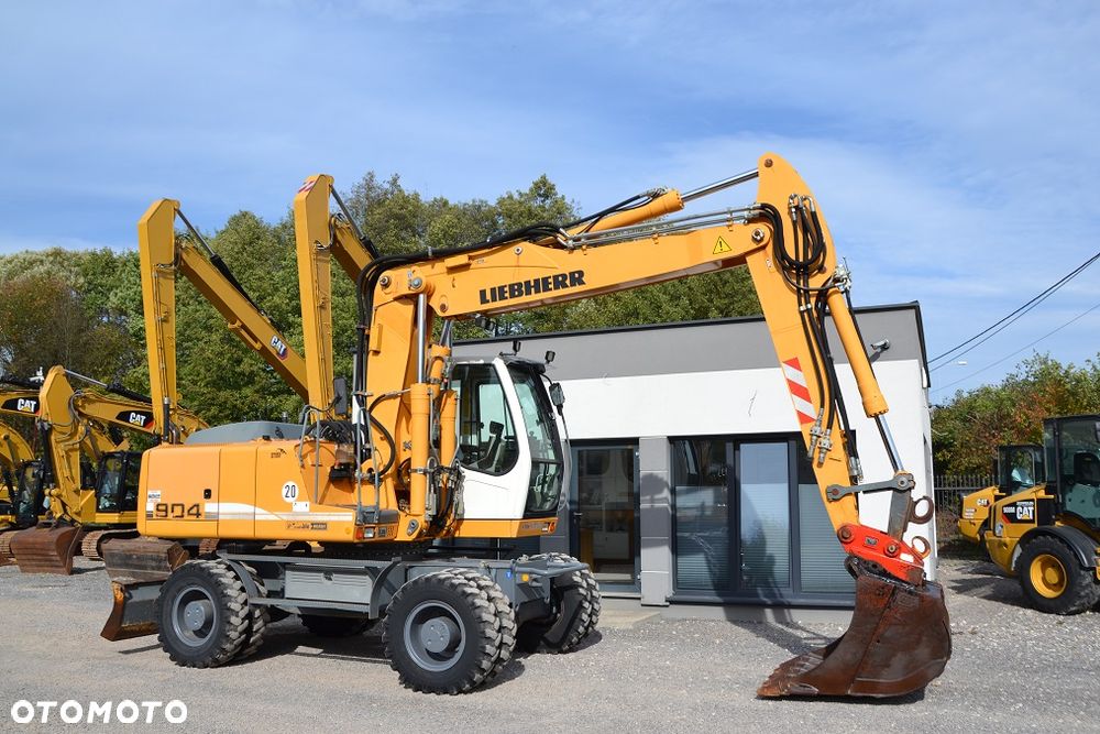Liebherr A 904 C - 13