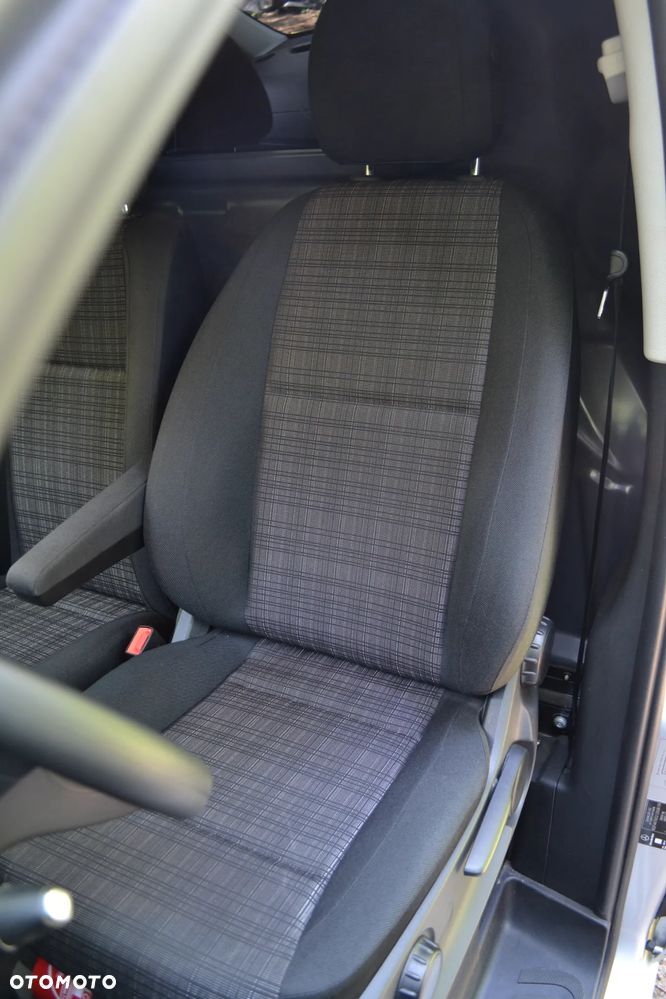 Mercedes-Benz VITO - 8