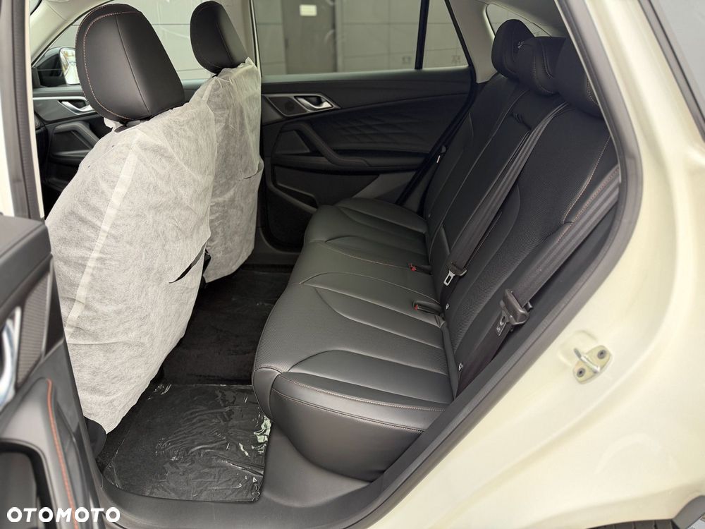MG HS PHEV 1.5T Exclusive - 38
