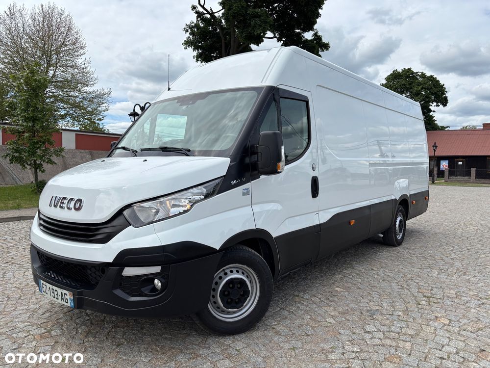 Iveco DAILY - 1