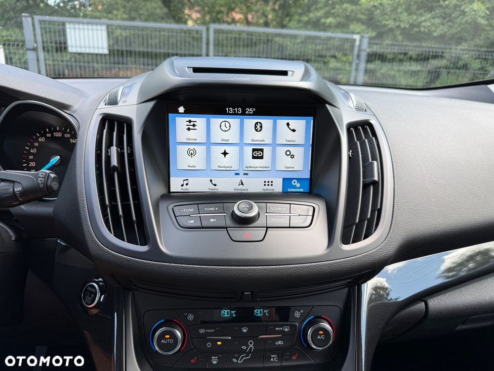 Ford Kuga 1.5 EcoBoost 2x4 Titanium - 17