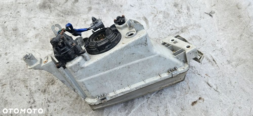Lampa lewa przód przednia Kia Clarus I 1999r Europa - 10