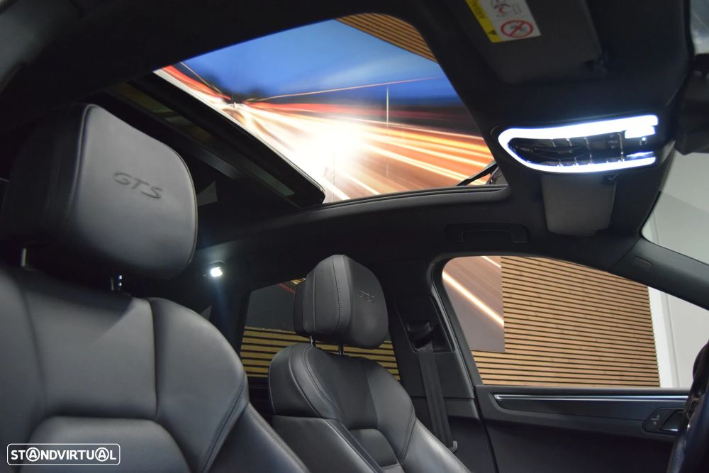 Porsche Macan GTS - 24
