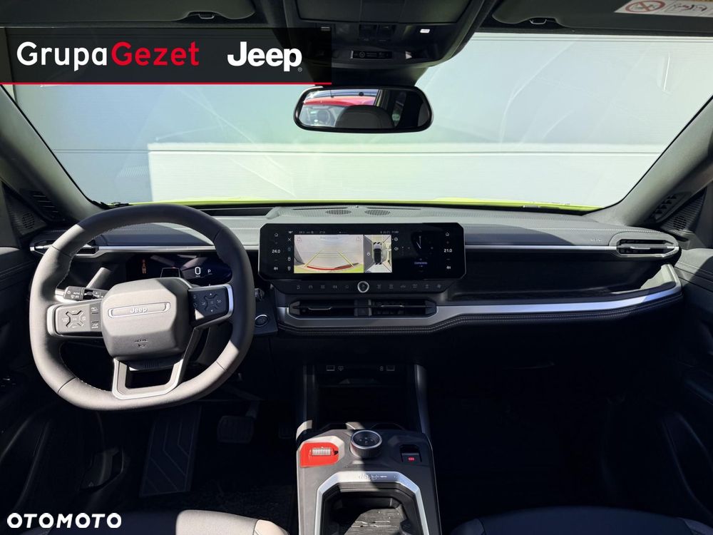 Jeep Compass - 10