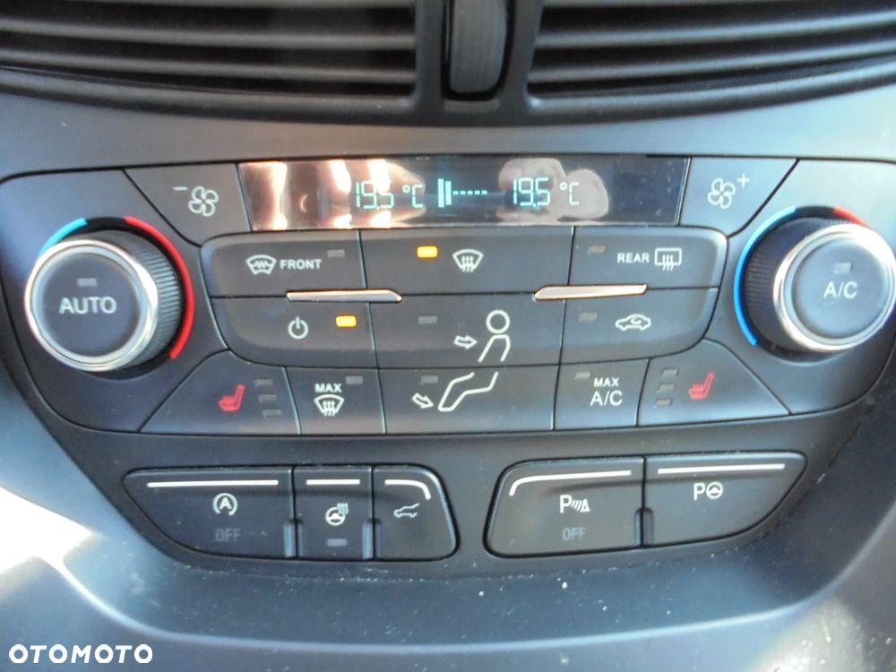 Ford Kuga 2.0 TDCi 4x4 Individual - 19