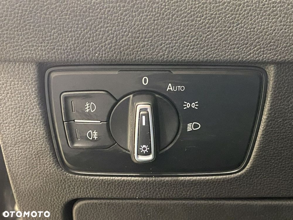 Volkswagen Passat - 27