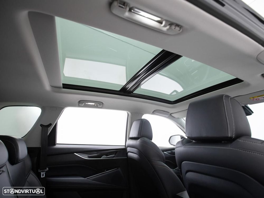 Maxus Euniq 6 - 14