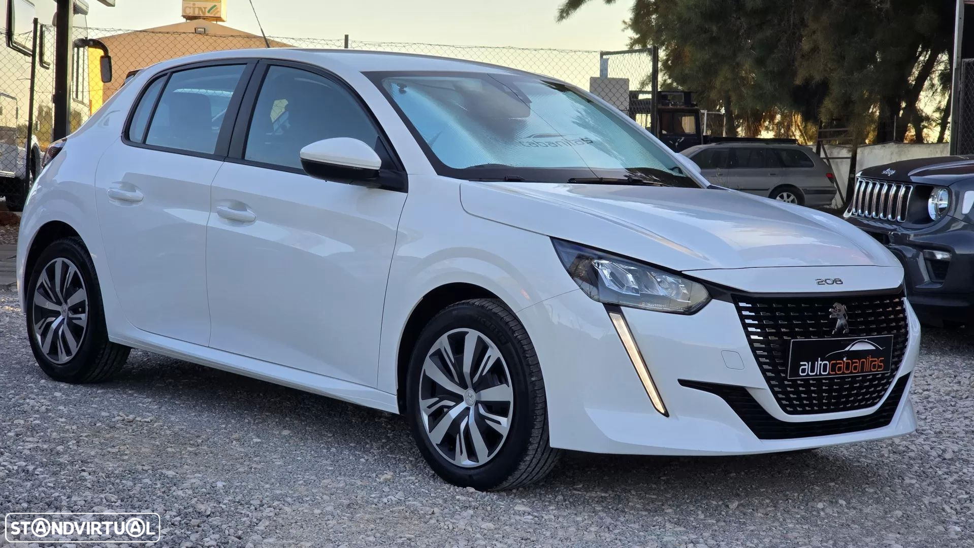 Peugeot 208 1.2 PureTech Active - 8
