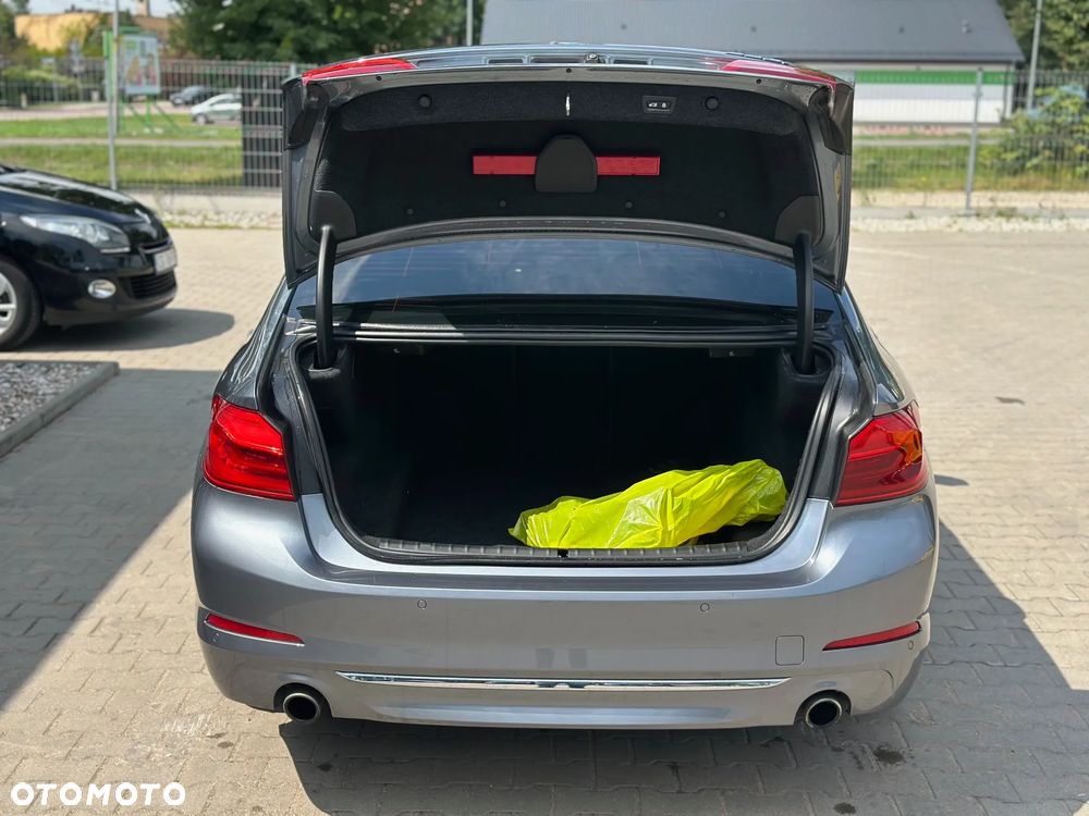 BMW Seria 5 530i - 9