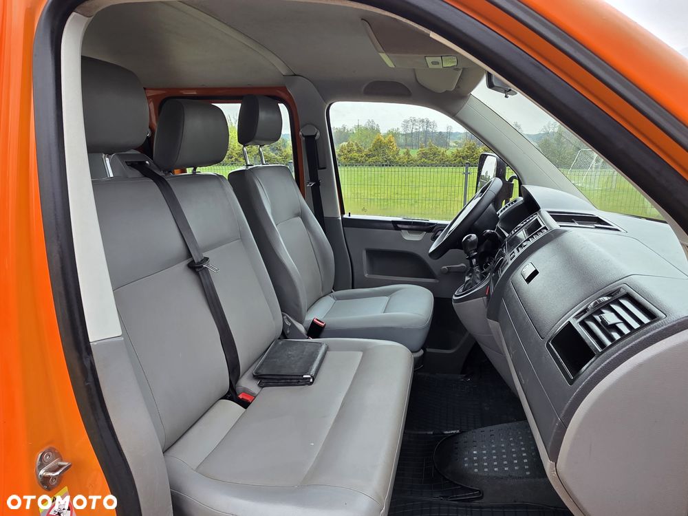 Volkswagen Transporter T5 - 16