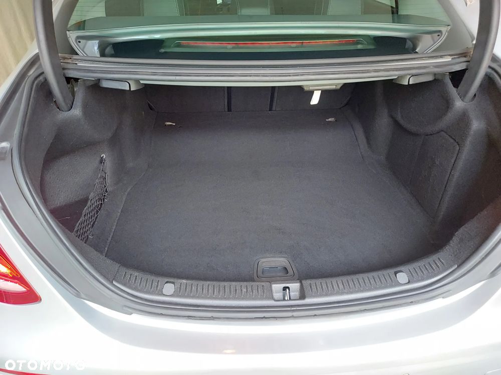 Mercedes-Benz Klasa E 220 d 9G-TRONIC Avantgarde - 8