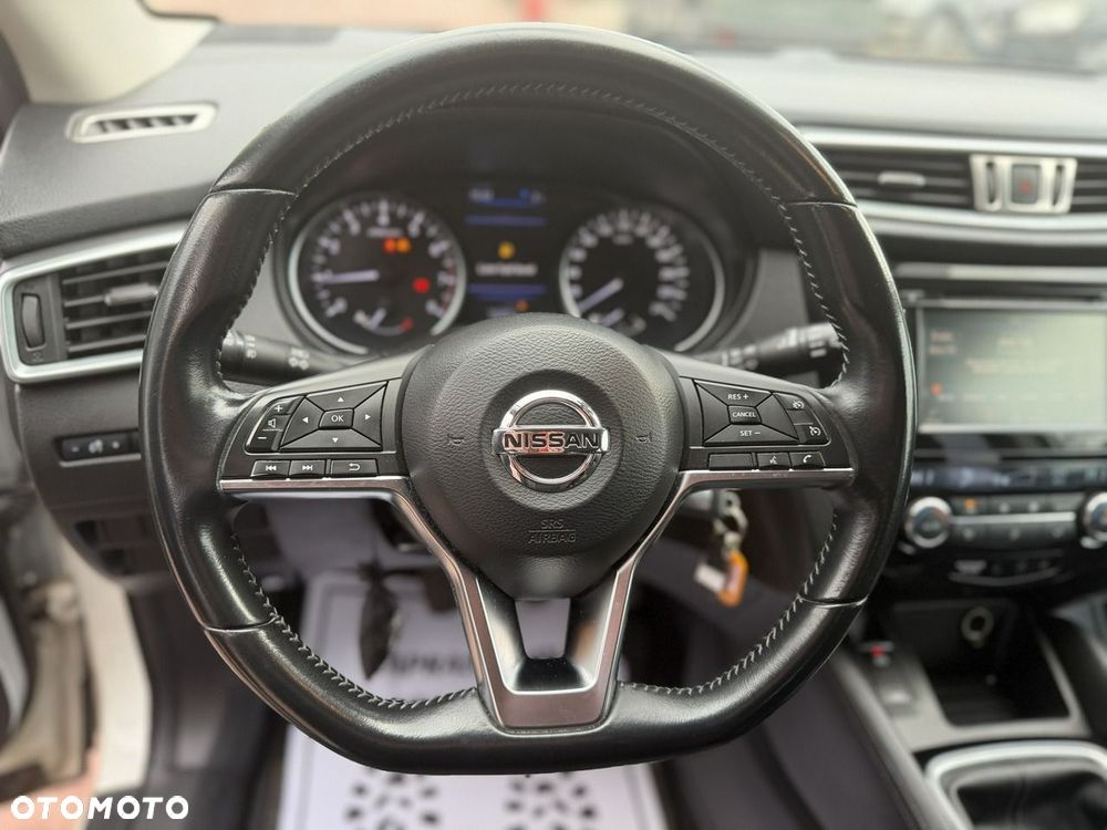 Nissan Qashqai 1.3 DIG-T MHEV N-Connecta - 19