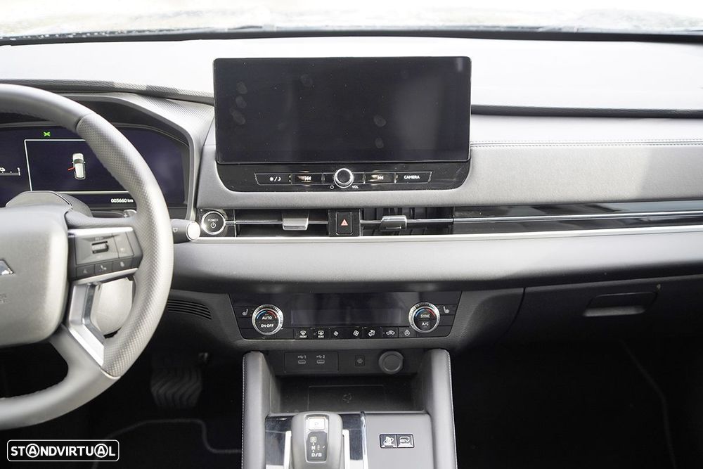 Mitsubishi Outlander 2.4 PHEV Intense - 7