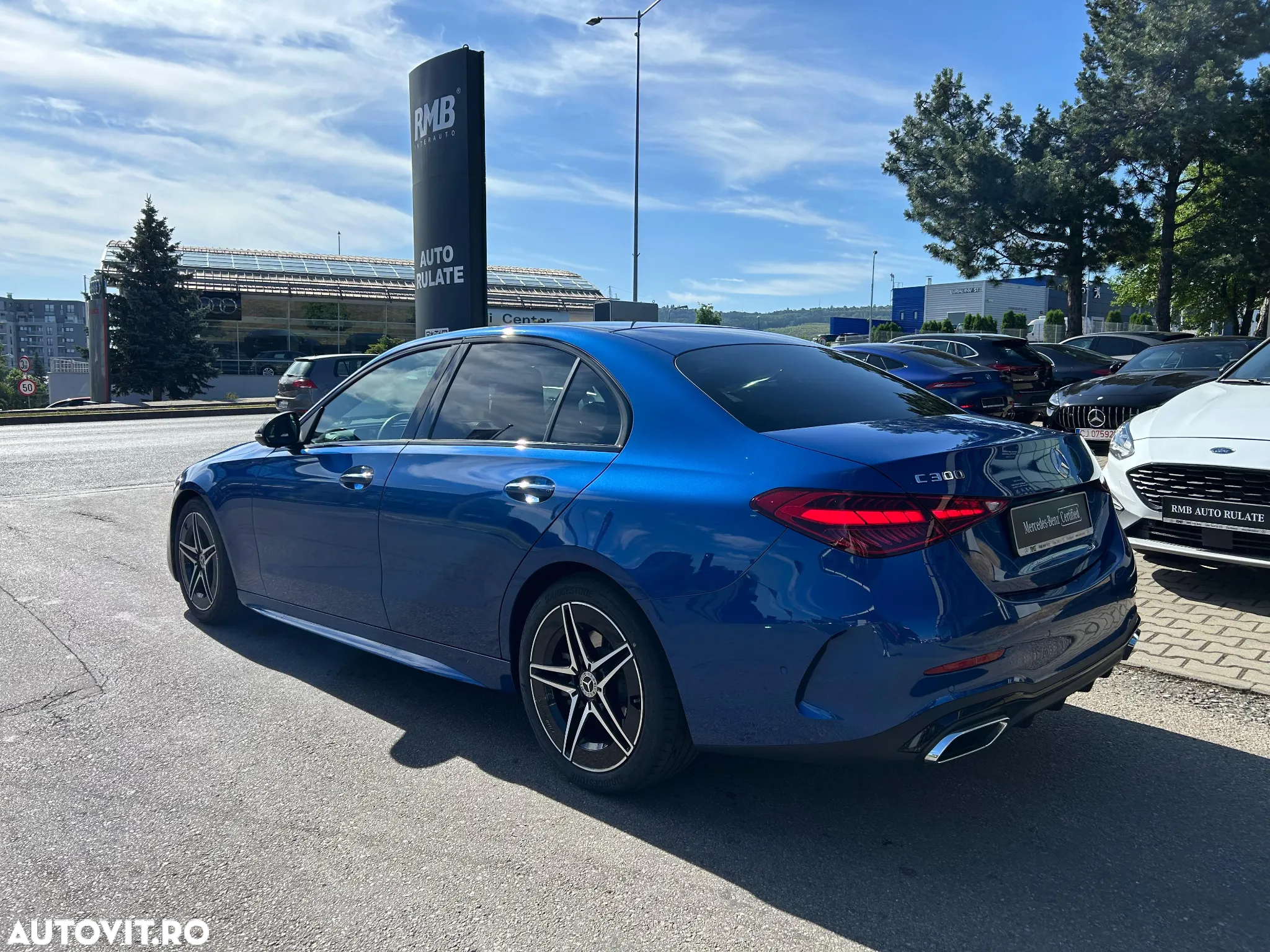 Mercedes-Benz C - 18