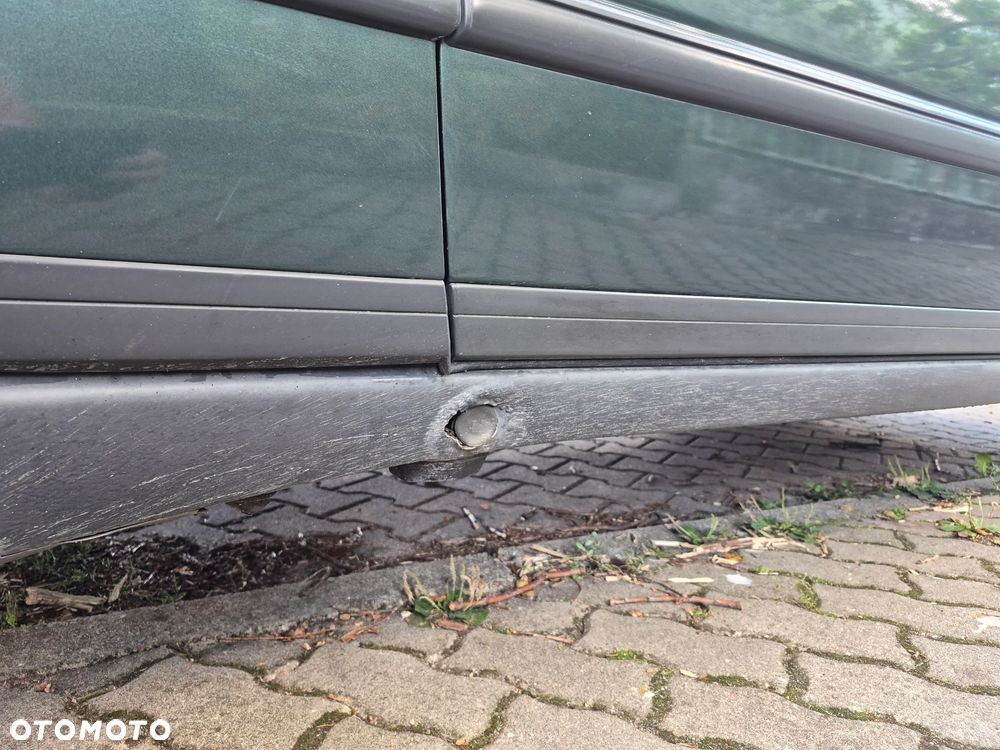Mercedes-Benz W124 (1984-1993) ver-300-4--matic - 10