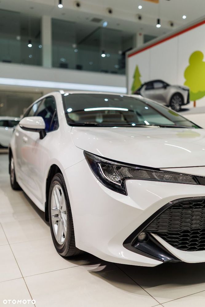 Toyota Corolla 1.8 Hybrid Comfort - 15