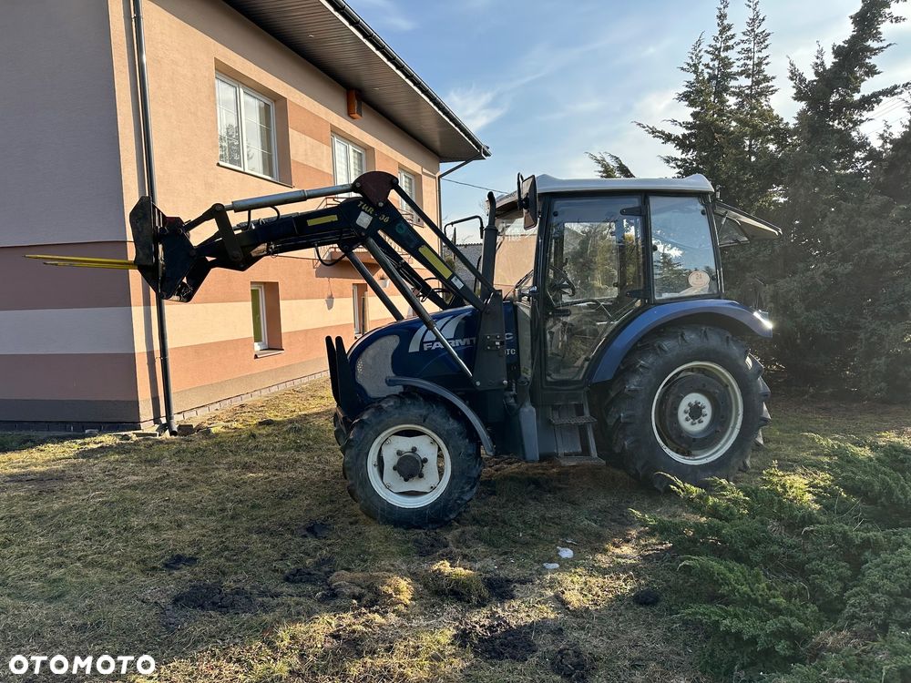 Farmtrac 555 DT Krajowy Ciągnik Rolniczy z Turem z 2014 roku - 16