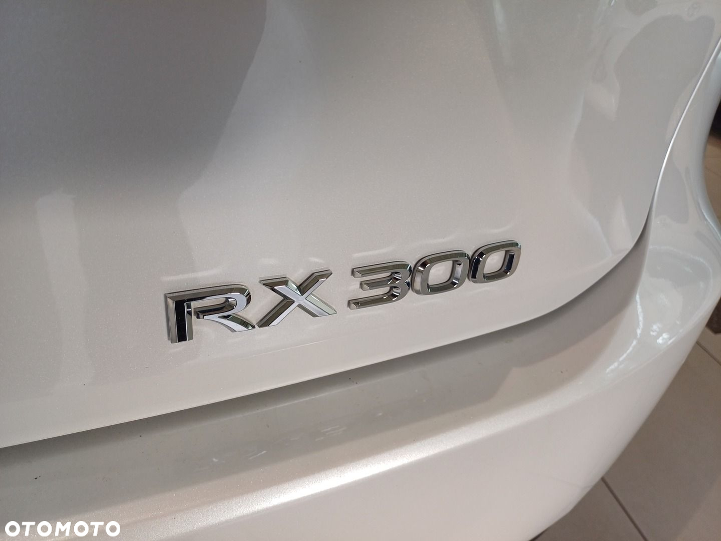 Lexus RX - 11
