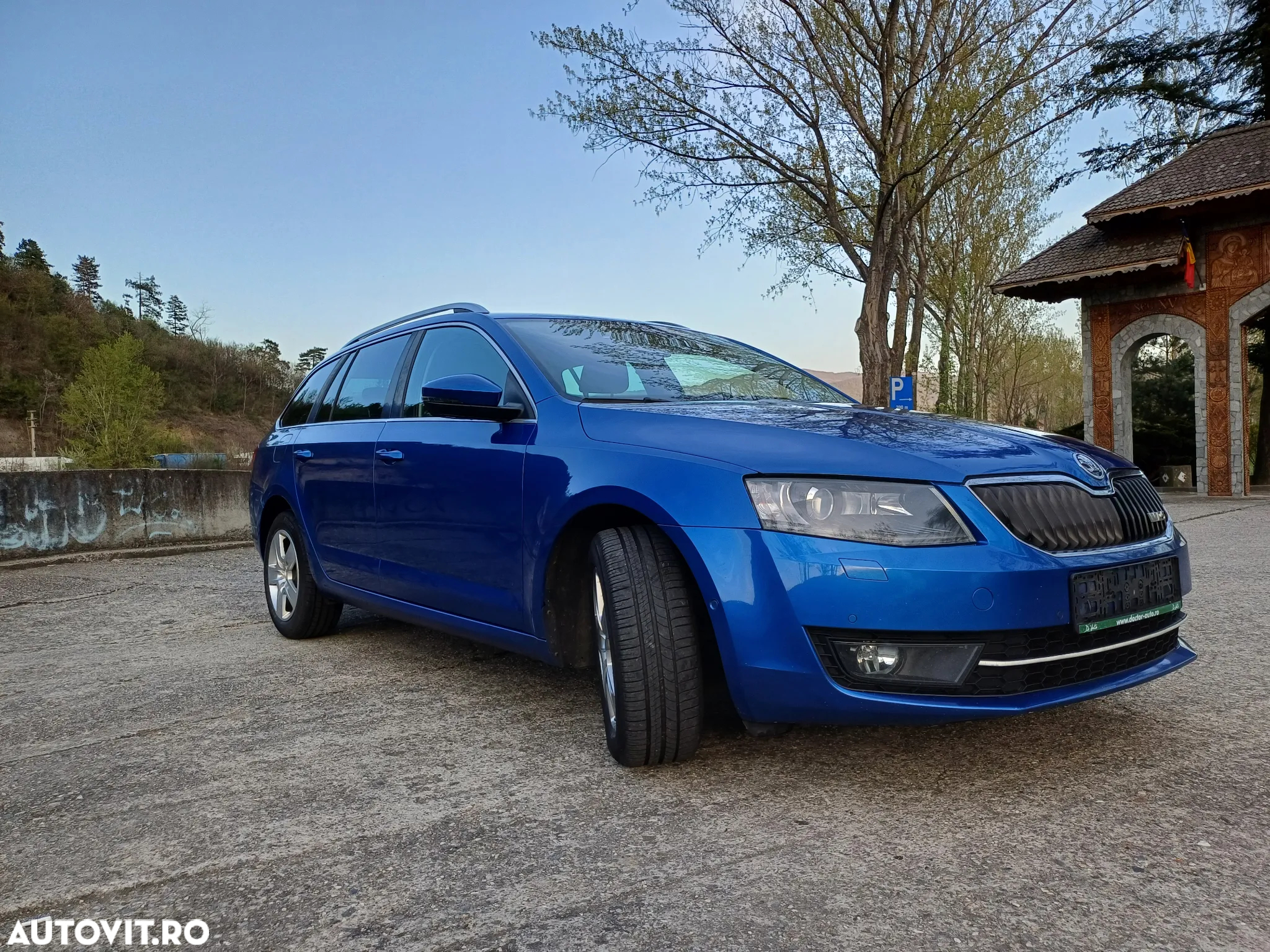 Skoda Octavia Combi Diesel 2.0 TDI Style - 11