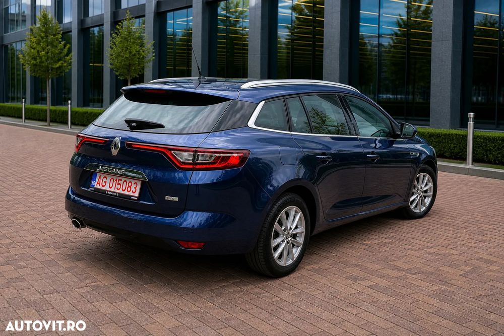 Renault Megane ENERGY dCi 110 Start & Stop Bose Edition - 15