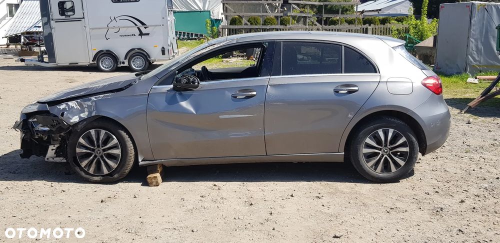 Mercedes-Benz Klasa A 180 d 7G-DCT Edition 2020 - 13