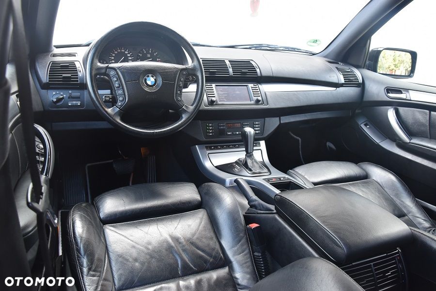 BMW X5 3.0 i - 19