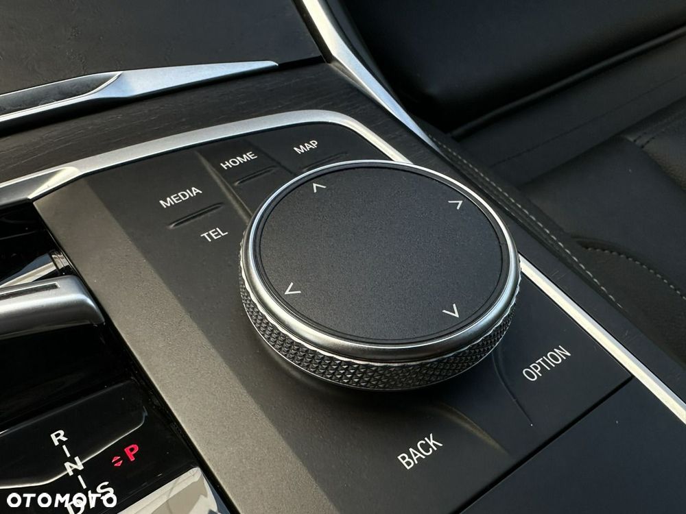 BMW Seria 3 320d xDrive MHEV Sport Line - 25