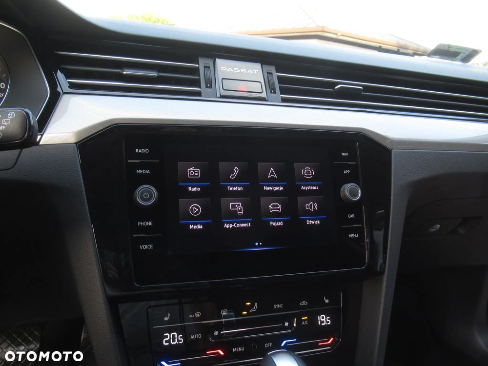 Volkswagen Passat 1.5 TSI EVO Business DSG - 20