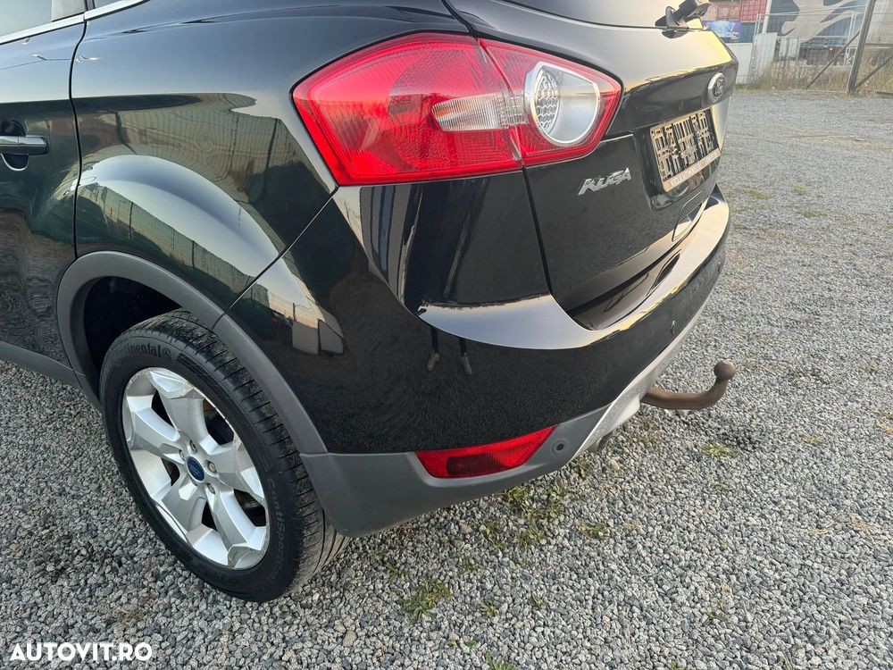 Ford Kuga - 27