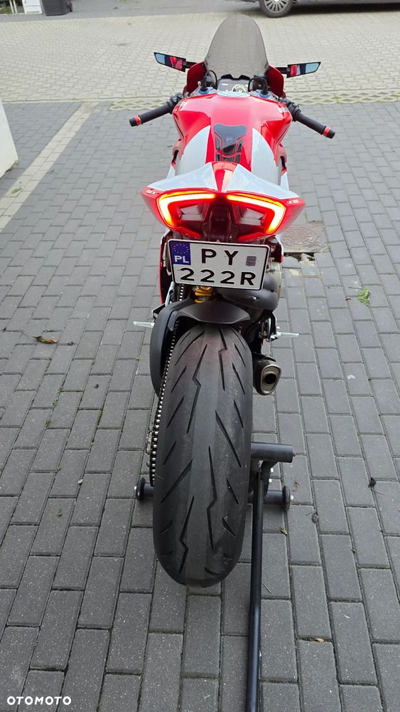Ducati Panigale V4S - 4