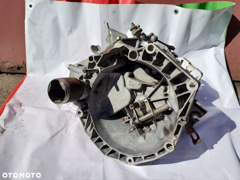 SKRZYNIA BIEGÓW 55204040 FIAT PANDA II 1.3MJTD - 2