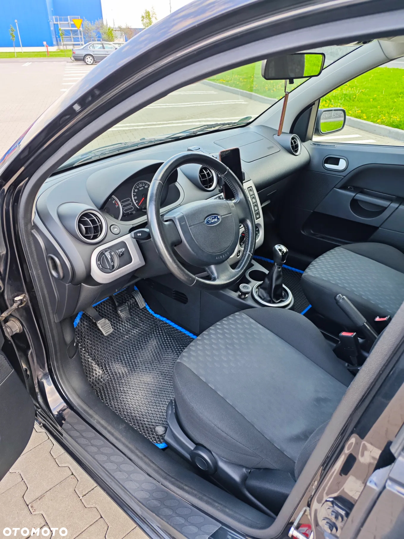 Ford Fiesta 1.4 Trend - 19