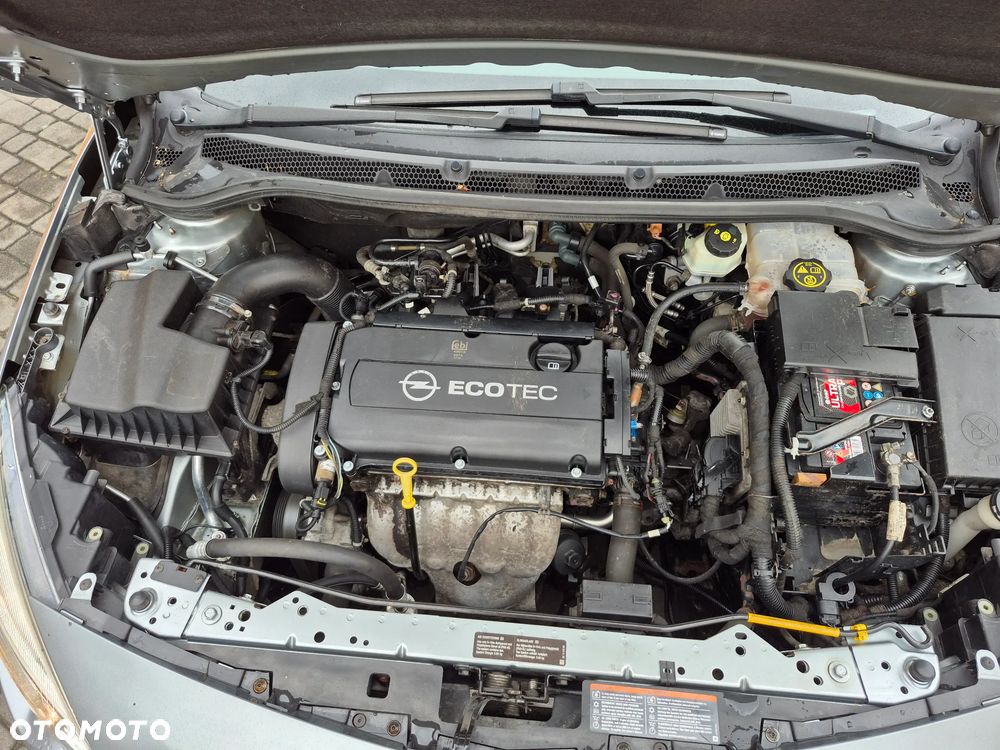 Opel Astra 1.6 Edition - 12