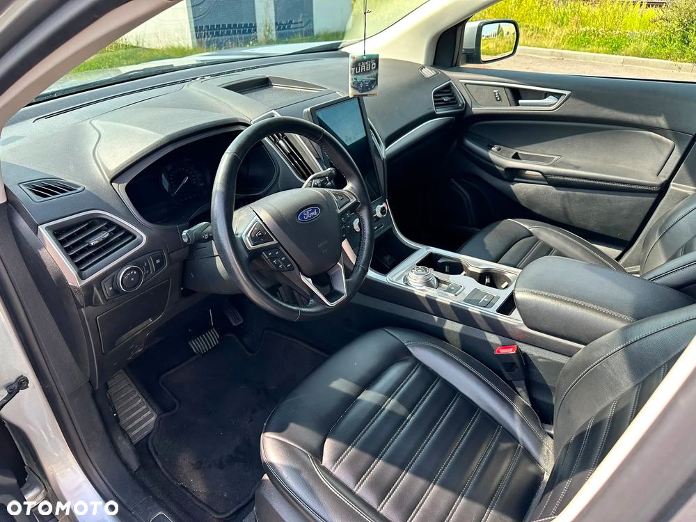 Ford Edge - 18