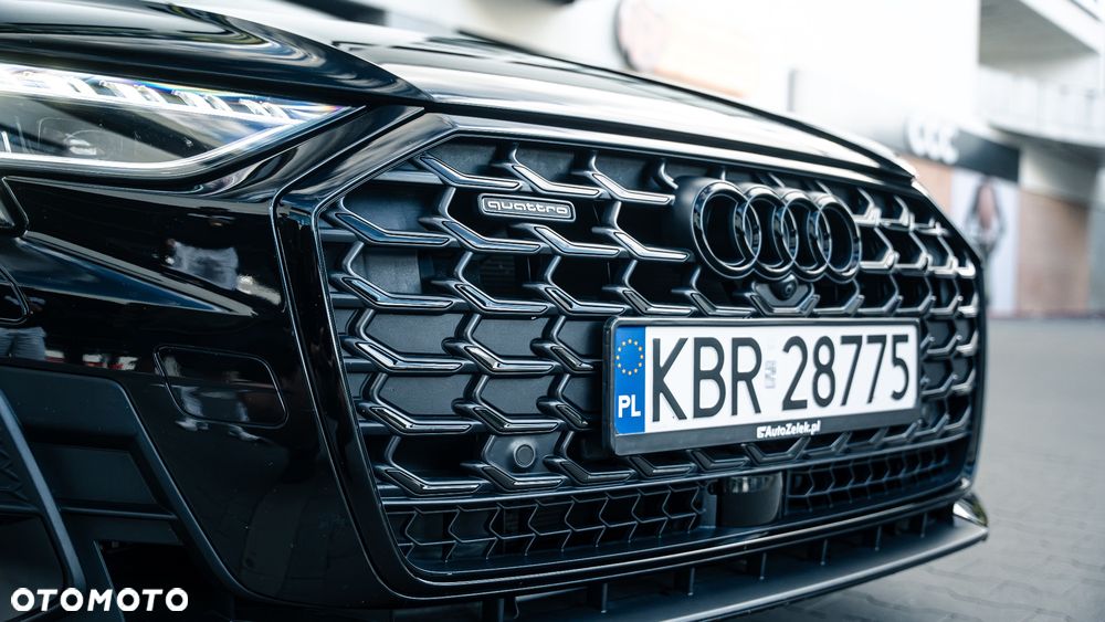 Audi A8 - 17