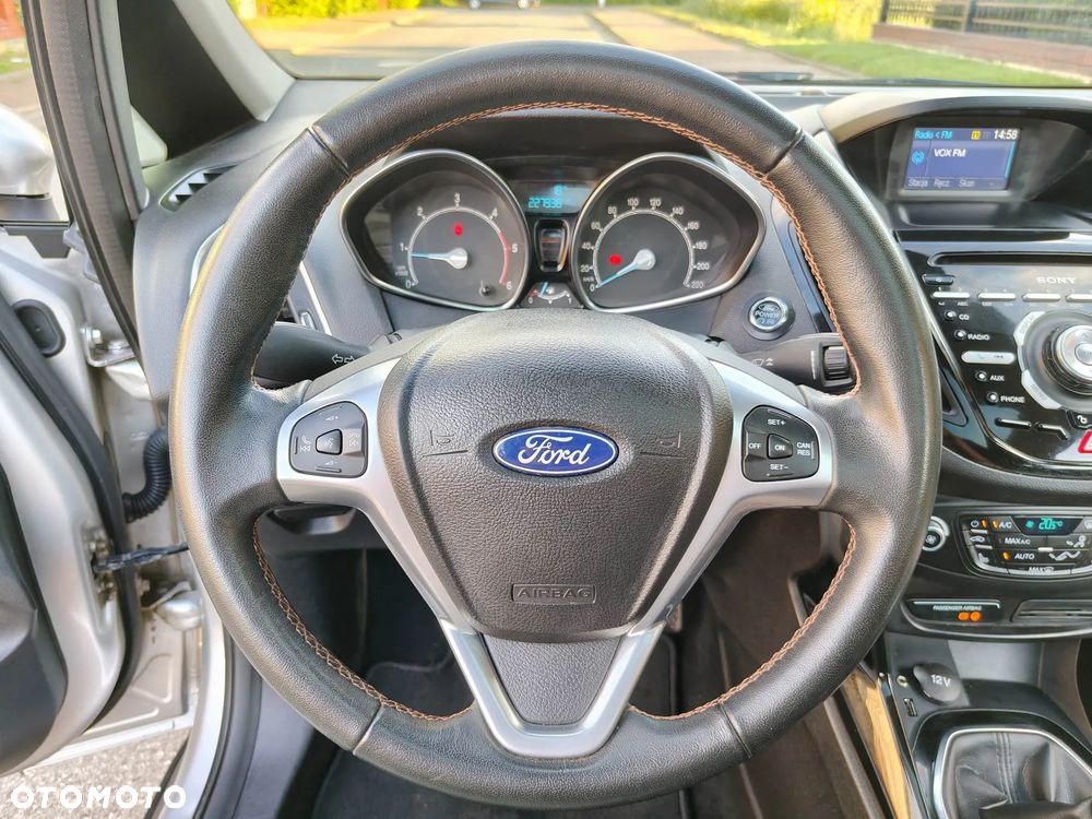 Ford B-MAX 1.6 TDCi Titanium - 33