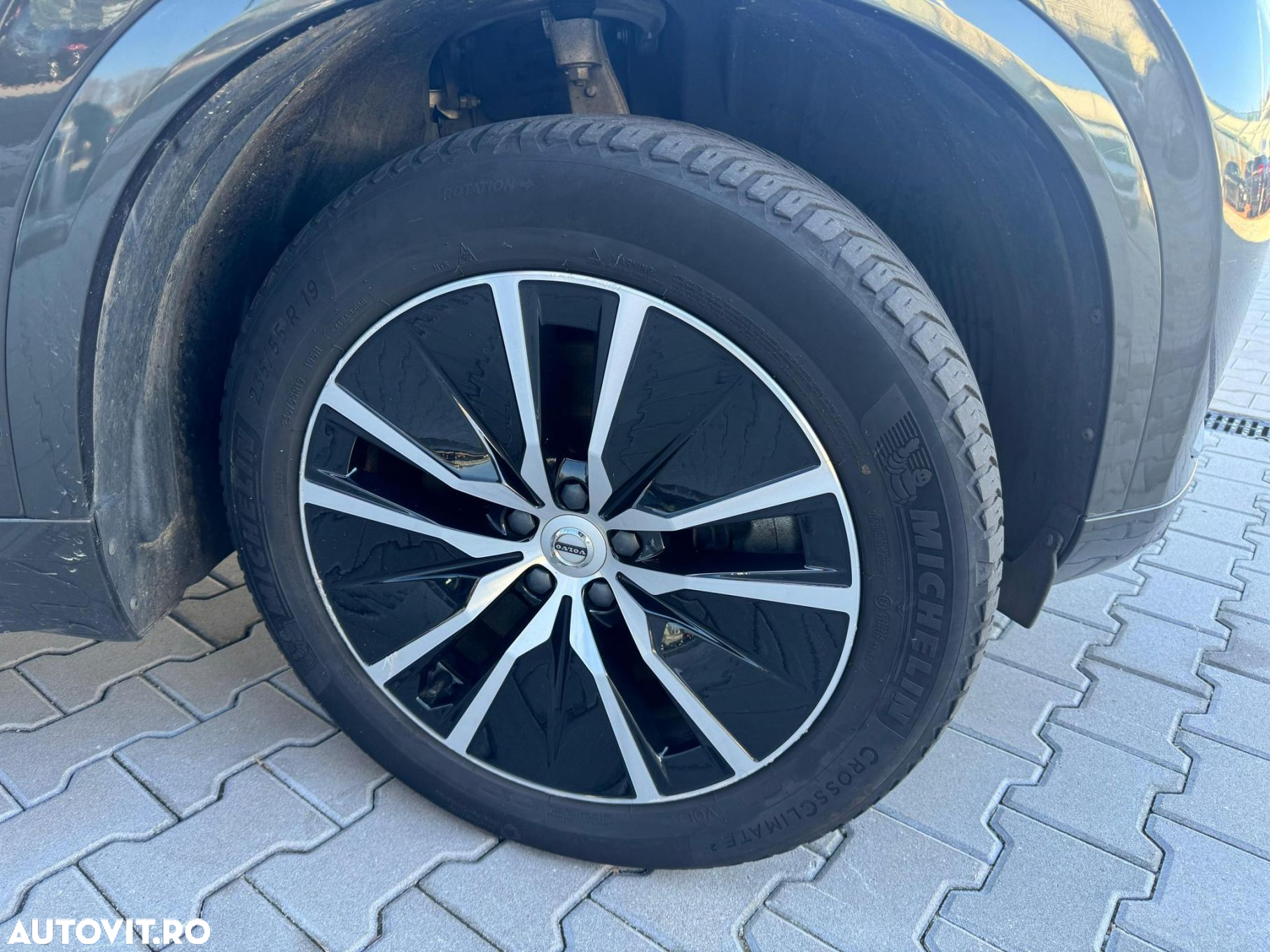 Volvo XC 90 T8 AWD Twin Engine Geartronic Momentum - 37