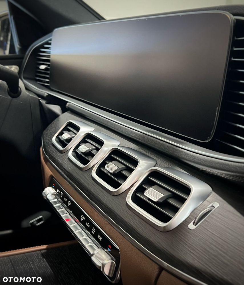 Mercedes-Benz GLE - 30