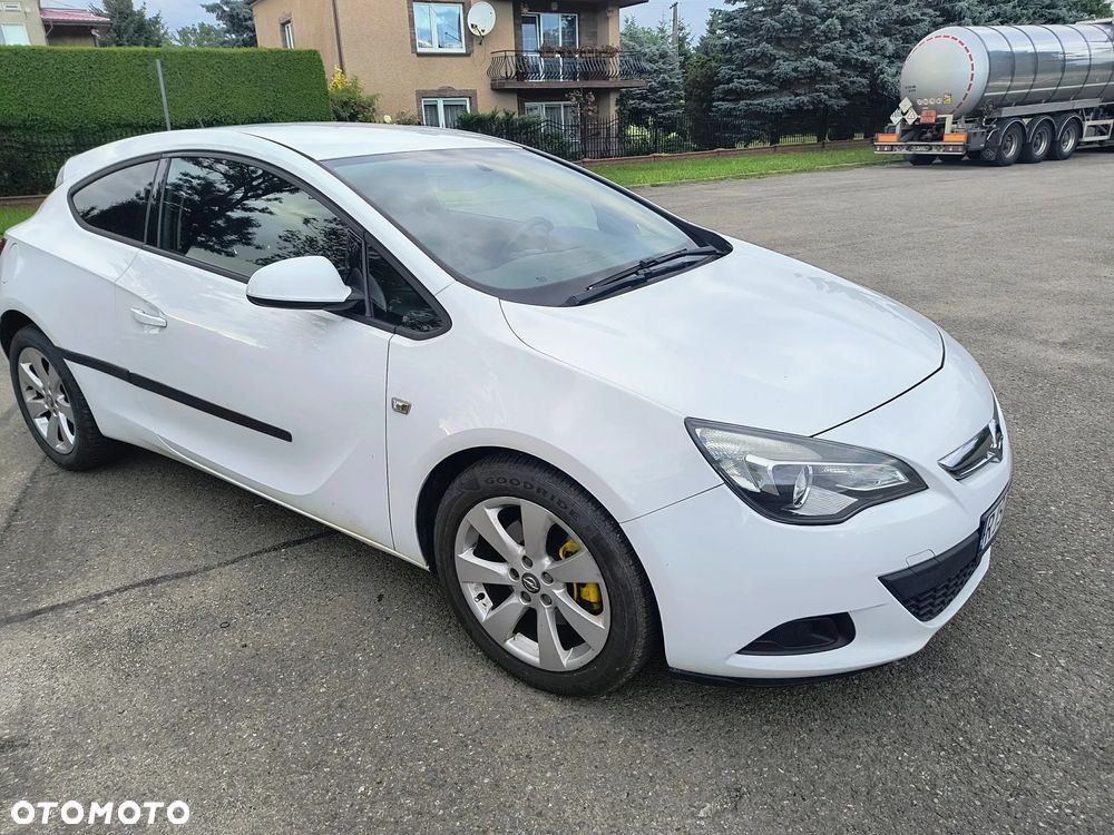 Opel Astra 1.4 T Enjoy - 12