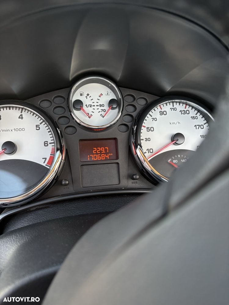 Peugeot 207 1.6 VTi Sport Pack - 5