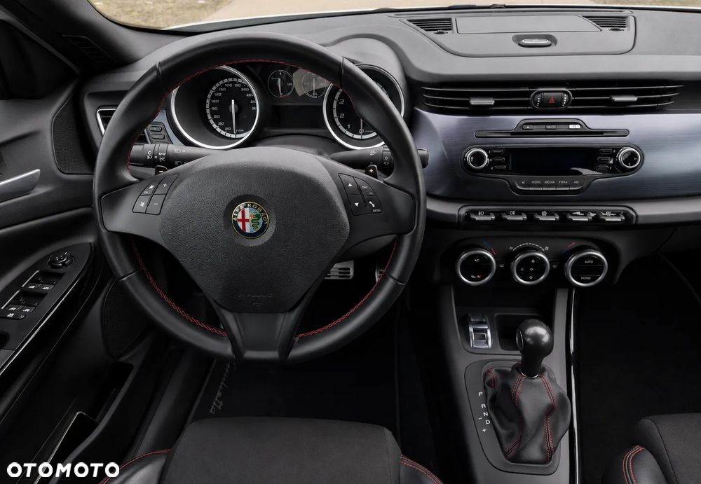 Alfa Romeo Giulietta 1.4 TB MultiAir Exclusive TCT - 7