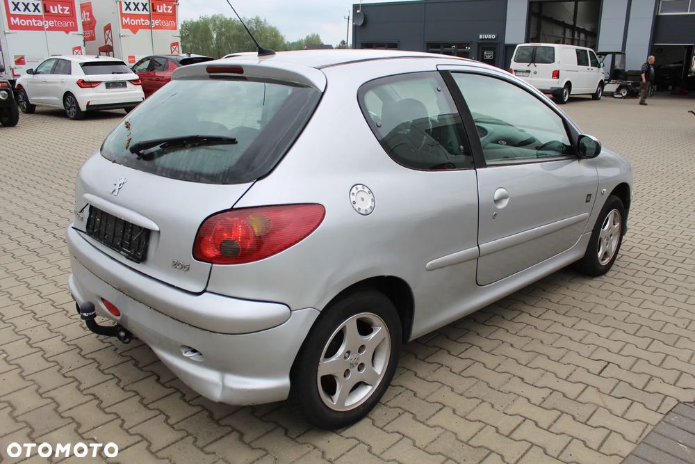 Peugeot 206 75 JBL - 5