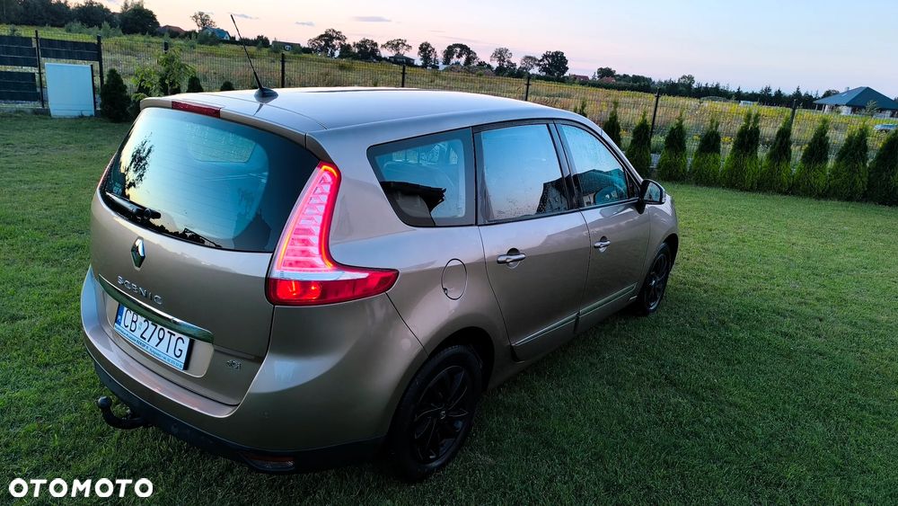 Renault Scenic dCi 110 LIMITED - 7